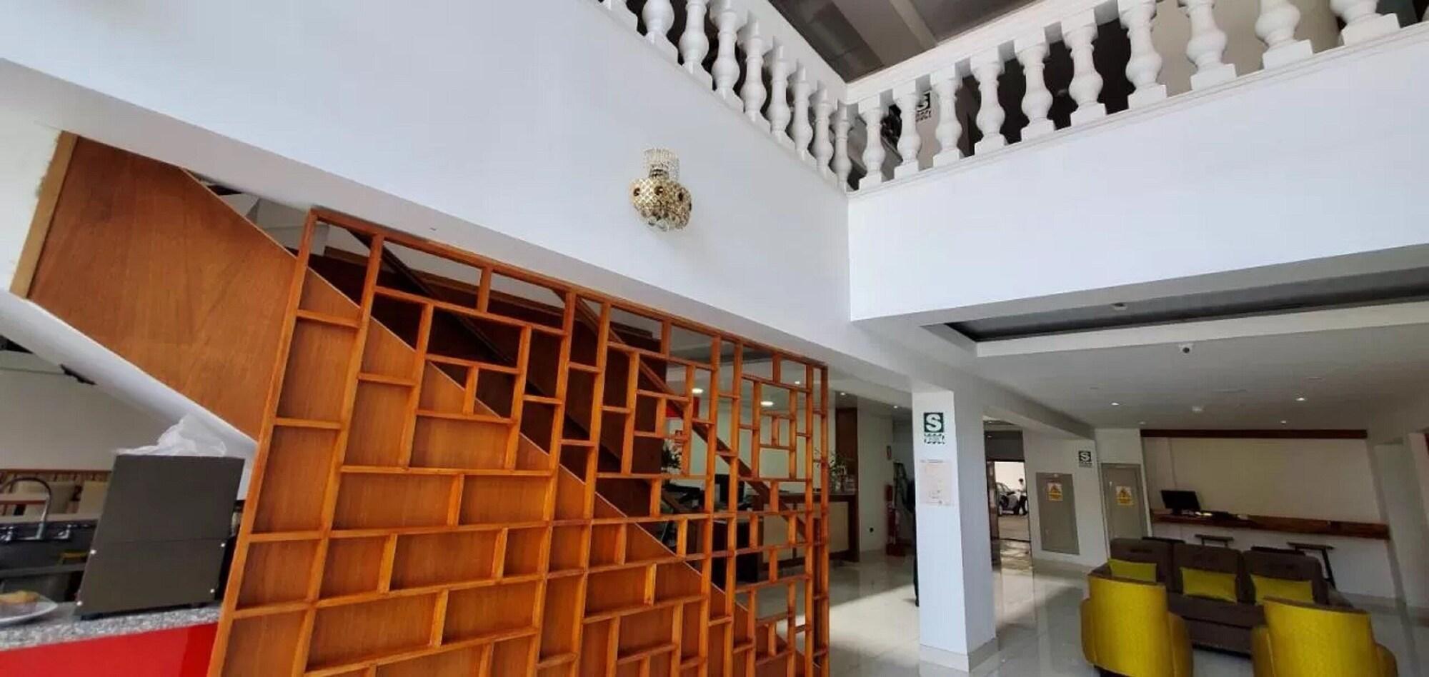 La Luna Inn Lima Buitenkant foto